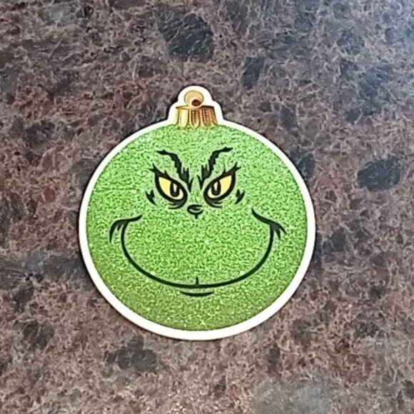 ๐ฏ 10 for $12 / Grinch Christmas Tree Chipboard Ornament - Picture 8 of 13